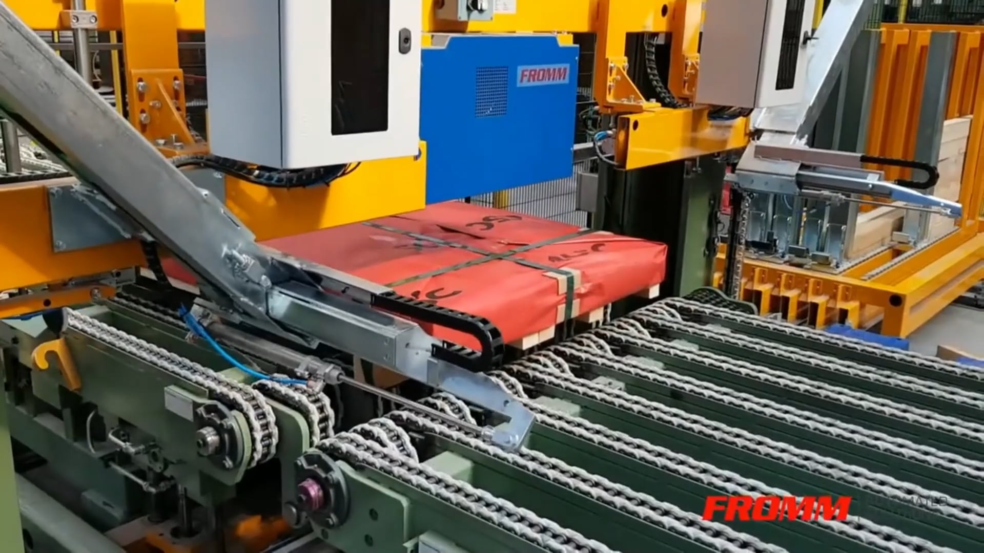 PM10000 Automatic Inline Polyester Strapping Machine